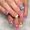 Uñas postizas cuadradas tipo French con puntos de colores y purpurina brillante - Estilo de Onda Francesa Colorida (CW540)