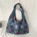 Detail of the colorful plaid tote bag with patchwork cotton fabric and wide shoulder strap - Blue Plaid