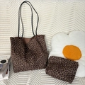 Elegante set de bolso tote de ante sintético con estampado de leopardo y estuche pequeño - Juego de Bolsos de Gamuza con Estampado de Leopardo Pequeño