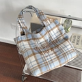 Borsa tote a quadri blu con ricami vintage e grande capacità per l'uso quotidiano moderno - Quadri Blu