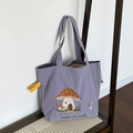 Sac cabas en toile violette avec broderie champignon et lapin pour étudiants - Broderie Maison de Champignon / Violet