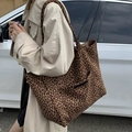 Stylish large leopard print canvas tote bag with comfortable wide shoulder strap for women - Brown Leopard Print (Black Label Double-sided Large Shoulder Bag)