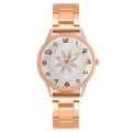 Montre femme or rose avec cadran floral et bracelet métallique élégant sur fond blanc - Blanc