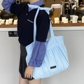 Sac fourre-tout bleu clair en coton et lin avec plis et nœud sur la bandoulière - Bleu clair