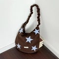Borsa hobo marrone in lana con stelle blu e tracolla arricciata dal design moderno - Tracolla Con Coulisse / Stella Marrone