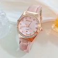 Montre quartz pour femme en or rose avec bracelet en cuir rose et lunette strass - Rose