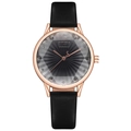 Vue détaillée de la montre pour femme en or rose avec bracelet noir texturé et strass - Noir