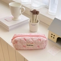 Trousse matelassée rose avec broderie nœud rouge et motif à carreaux élégant - Carreaux Nœud Rose