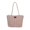 Sac fourre-tout en fausse fourrure rose avec matelassage et étiquette cerise mignonne - Rose