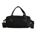 Borsa da palestra cilindrica nera minimalista in nylon impermeabile con tracolla regolabile - Nero Piccolo