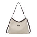 Borsa a spalla in tela beige con finiture in pelle marrone e doppie tracolle su fondo bianco - Grande Beige senza Pendente