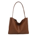 Classic dark brown tote bag in pebbled faux leather with retro minimalist design - Brown