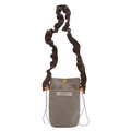 Mini bolso bandolera de pana gris con correa rizada marrón y detalle de botón amarillo - Gris