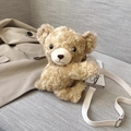 Bolso bandolera de oso de peluche marrón con piel rizada y correa blanca tejida - Estilo 1