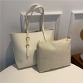 Minimalistisches cremeweißes Leder-Tote-Bag-Set mit passender Innentasche und Goldschnallen - Weiß