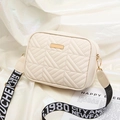 Chic beige crossbody bag with geometric quilting and adjustable 1980 wide strap - Apricot