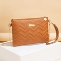 Sac à bandoulière matelassé marron avec chaîne dorée et coutures élégantes en V - Marron