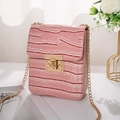 Pink crocodile pattern mini crossbody bag with gold chain strap for women - Pink