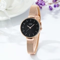 Minimalistische Damenuhr mit schwarzem Zifferblatt und roségoldenem Milanaise-Armband - Roségold Gehäuse Schwarzes Zifferblatt