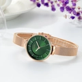 Elegante Damenuhr mit roségoldenem Mesh-Armband und smaragdgrünem Sonnenstrahl-Zifferblatt - Roségold Gehäuse Grünes Zifferblatt