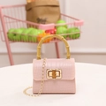 Mini borsa jelly rosa chiaro con motivo a coccodrillo, manico in bambù e catena d'oro - Rosa Chiaro