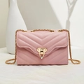 Bolso bandolera acolchado rosa con cadena dorada y elegante patrón de cuero en V - Rosa