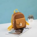 Mini mochila vintage con estampado marrón y correas tejidas en amarillo brillante - Amarillo