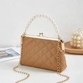 Quilted khaki lady wallet with large pearl handle and vintage gold metal clasp - Apricot