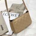 Sac à bandoulière matelassé beige chic avec motif en losange et zip doré - Abricot