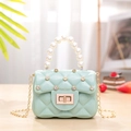 Mini bolso jelly verde menta con asa de perlas y detalles de diamantes de imitación - Verde