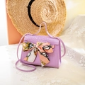 Mini borsa a mano lilla con stampa coccodrillo, foulard di seta e tracolla rimovibile - Viola