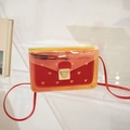 Mini borsa olografica trasparente con inserto a cuore rosso e chiusura dorata - Rosso