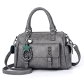 Graue Vintage Boston Tasche aus PU-Leder mit Sternanhänger und Nietendetails - Dunkelgrau