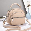 Bolso de mano minimalista en cuero beige con tres cremalleras y correa ajustable larga - Caqui