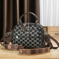 Borsa a mano rotonda retrò con stampa geometrica nero e marrone e tracolla larga - Caffè e Nero