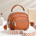 Bolso de mano marrón para mujer con correa geométrica ancha y doble cremallera - Amarillo Tierra