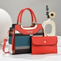 Ensemble sac à main moderne avec motif patchwork géométrique rouge, bleu et blanc - Rouge