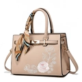 Elegante bolso beige con bordado de rosas y pañuelo de seda en el asa - 28*14*20CM / Caqui