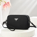 Sac bandoulière noir minimaliste pour femme en nylon avec trois compartiments zippés - Noir-Gris Fusil