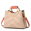 Elegante bolso de cuero rosa beige con acolchado en V y asas superiores naranjas - Caqui