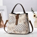 Elegante borsa a secchiello beige in jacquard con motivi orientali e tracolla in pelle - Cachi / 19*12*19CM
