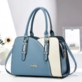 Contrast color handbag in blue and white faux leather with double handles and shoulder strap - 32x23x14cm / Blue
