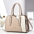 Women's color-block tote bag in beige and cream leather with elegant gold logo - 32x23x14cm / Khaki