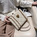 Bolso bandolera acolchado beige con cierre de corazón dorado y correa de cadena - 22*9*19CM / Beige