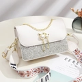 Bolso de mano blanco de PU con lentejuelas, perlas y correa de jacquard floral bordada - Blanco