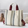 Borsa tote in tela a righe con spalline bordeaux e chiusura girevole dorata - Grande / Bianco & Verde