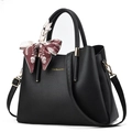 Elegante bolso de mano en cuero negro con pañuelo de seda y detalles en color oro - Negro