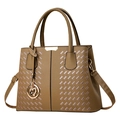 Braune Lederhandtasche mit Flechtstruktur und goldenem Herzanhänger für Damen - Khaki