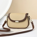 Bolso de hombro beige y marrón para mujer con relieve de cocodrilo y cuero lichi - Caqui