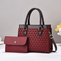 Set borsa a mano in pelle PU bordeaux con trama triangolare e portafoglio coordinato - Borgogna